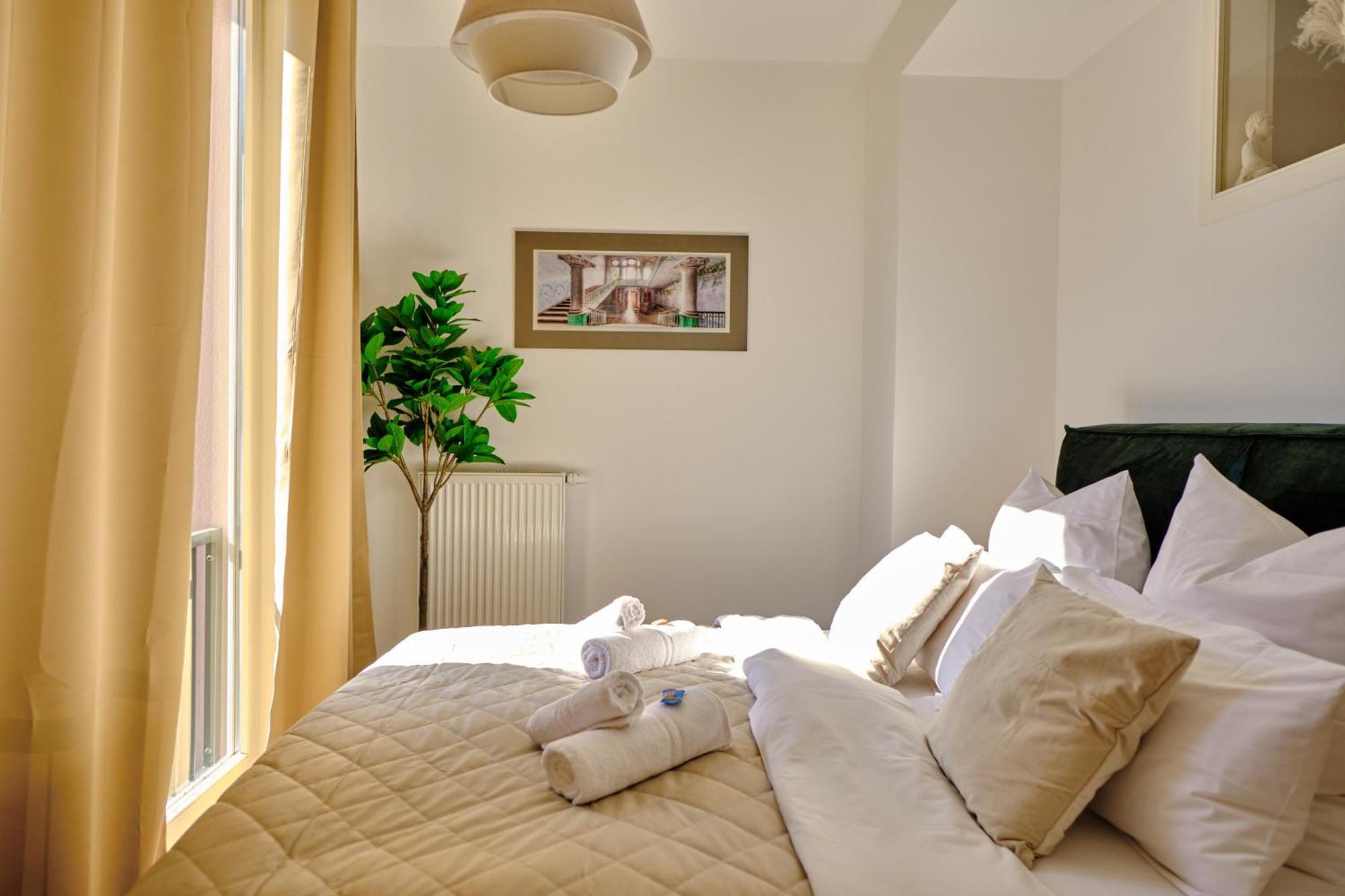 Historisches Deluxe Apartment Im Marianum Нойс Екстер'єр фото