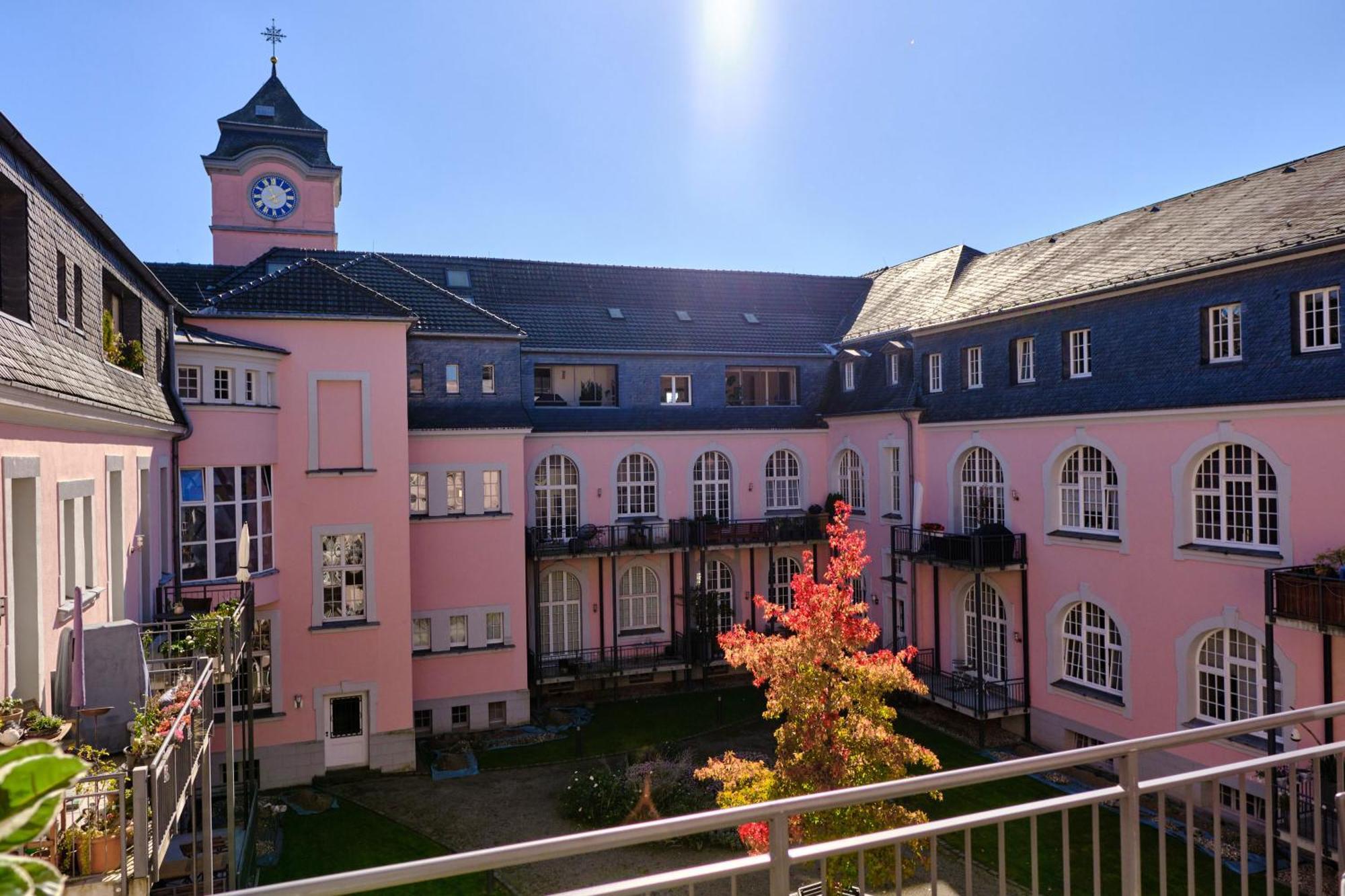 Historisches Deluxe Apartment Im Marianum Нойс Екстер'єр фото