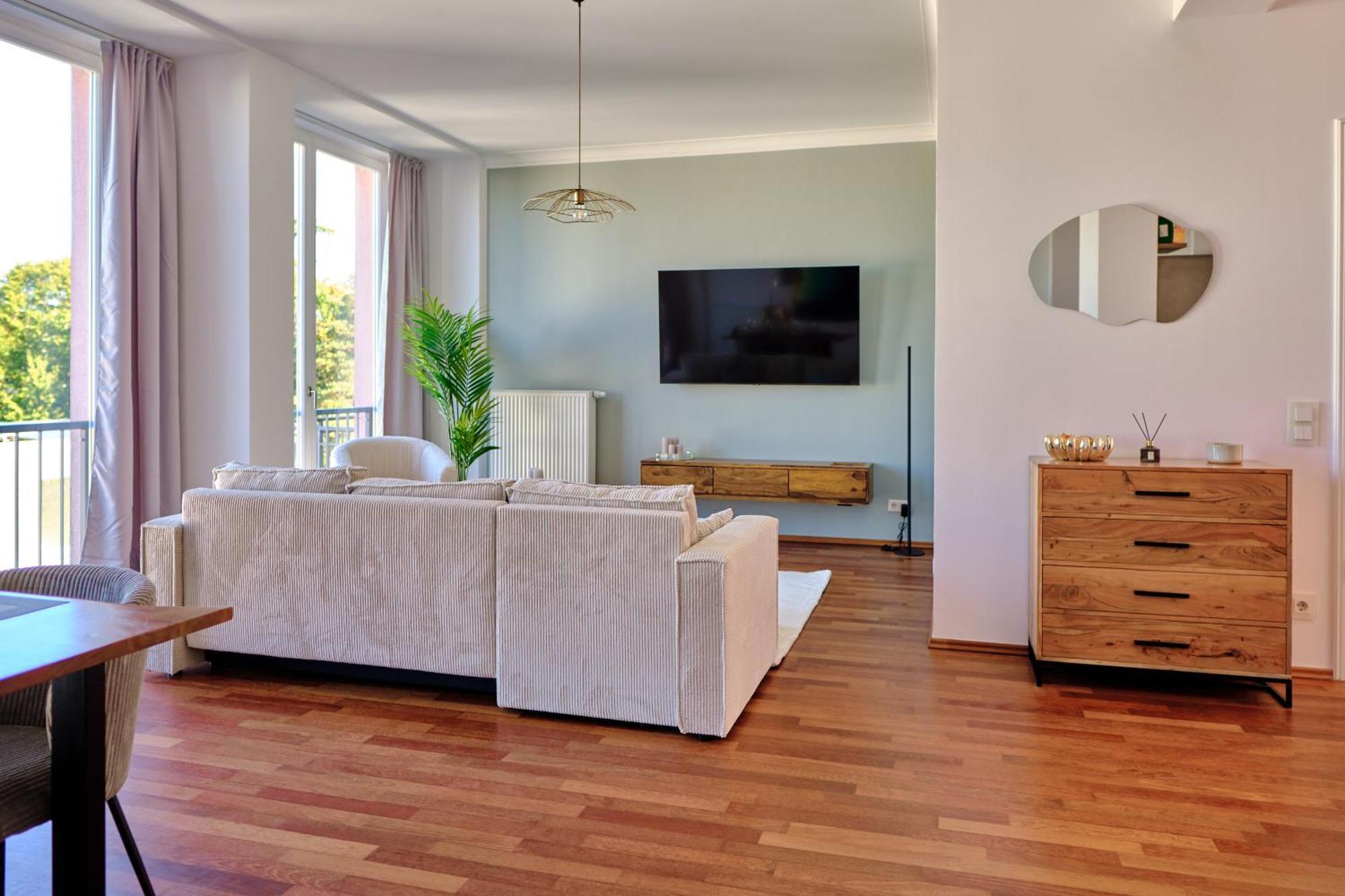 Historisches Deluxe Apartment Im Marianum Нойс Екстер'єр фото